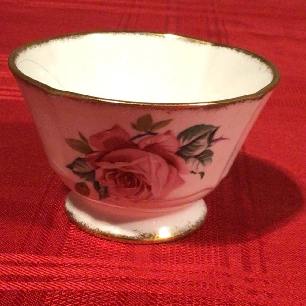 Sugar bowl  Melody Rose